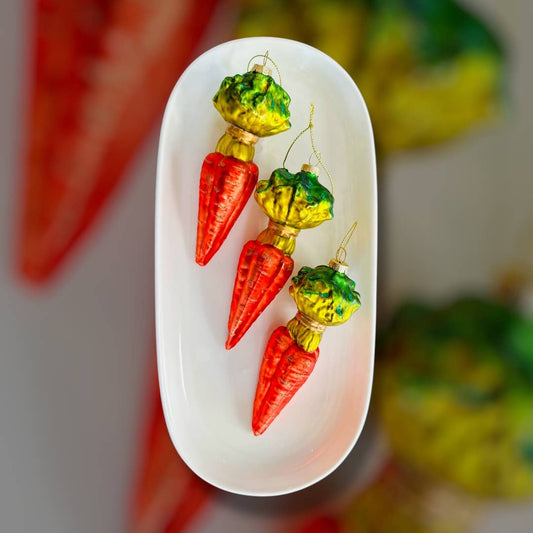 Hanging decoration carrots