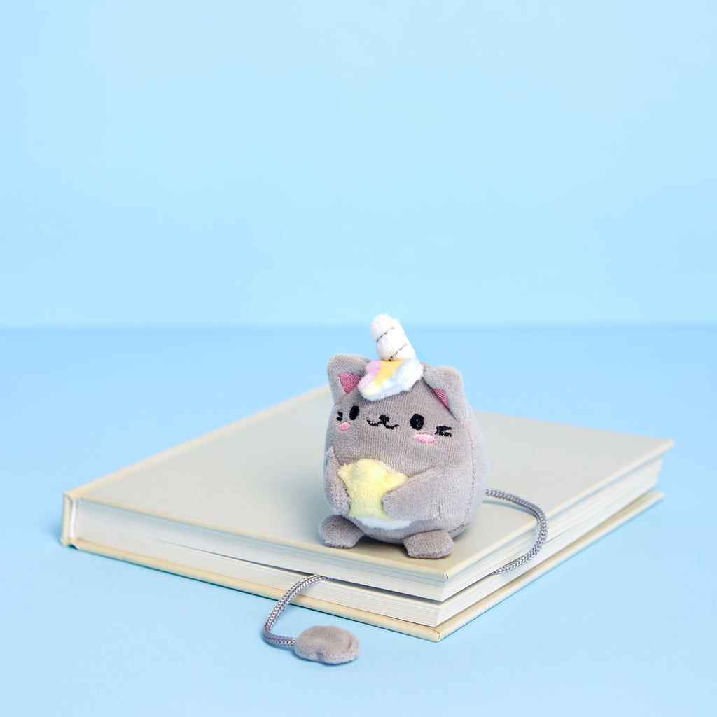 Fluffy Kawaii Starry Bookmark