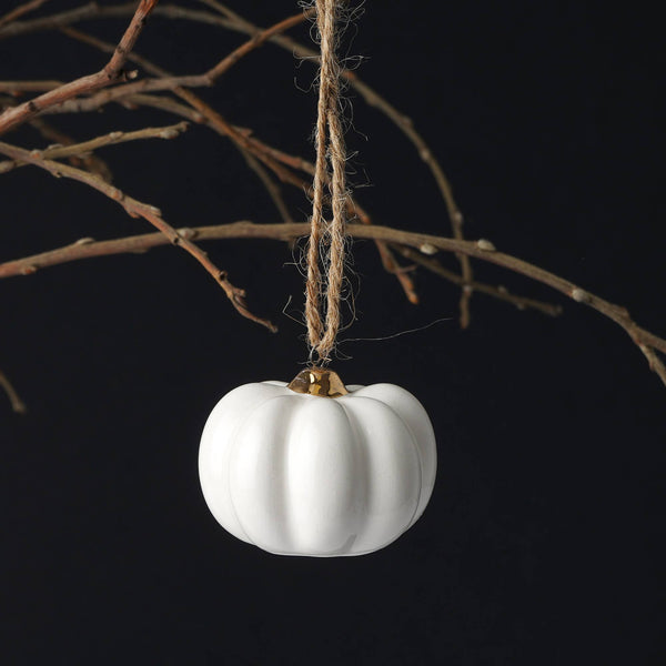 Decoración colgante de calabaza blanca