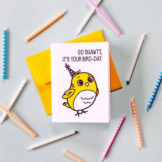 Tarjeta de cumpleaños para pájaros: "¡Oh, Swawty! ¡Es tu día de los pájaros!"