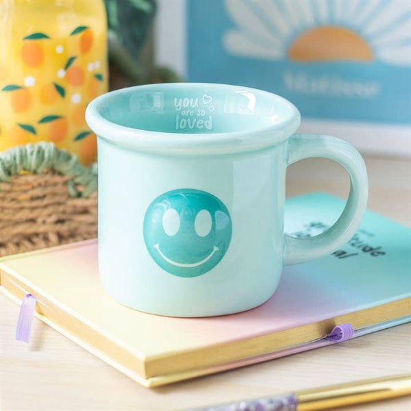 Caneca com cara feliz "És muito amado(a)"