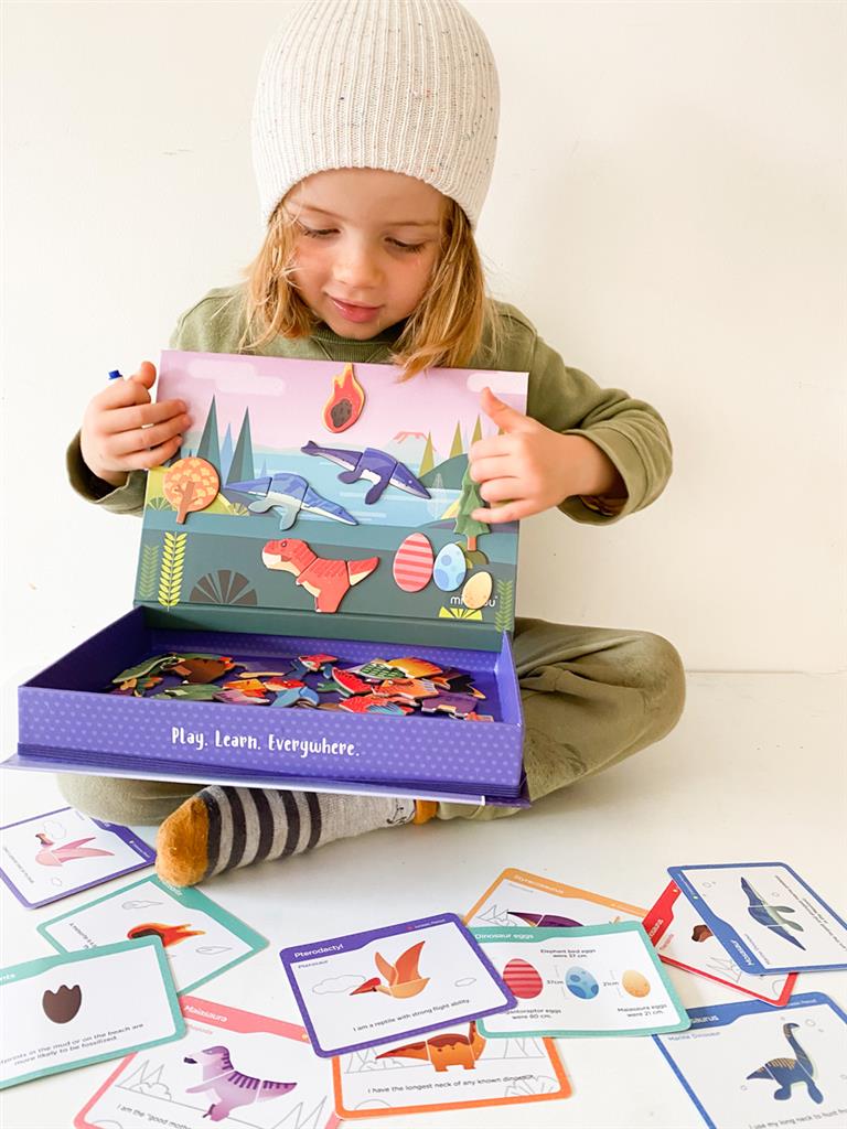 Libro magnético - El mundo de los dinosaurios