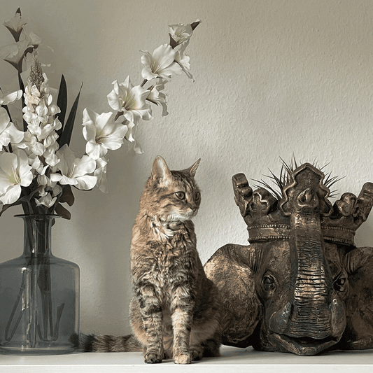 Jumbo Elephant Plant Pot, Gold