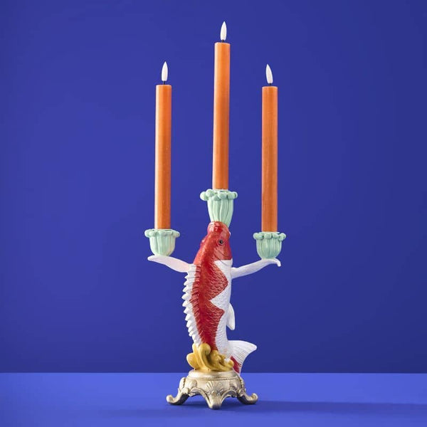 Lampadario a forma di carpa koi