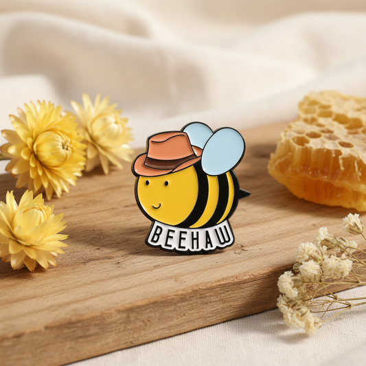 Pin de abeja vaquera "Beehaw"