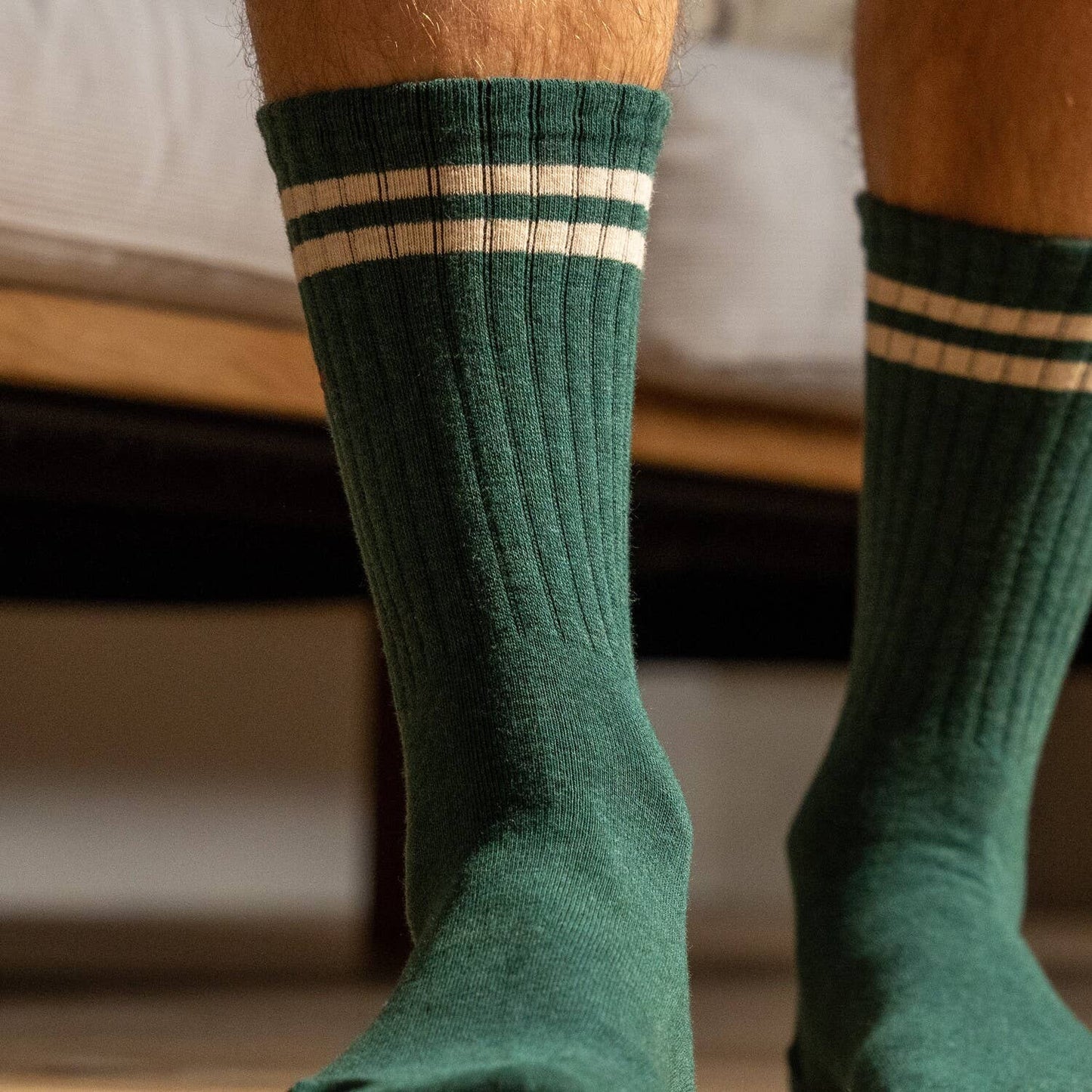 Retro-Socken – Türkis- und Beige-Streifen