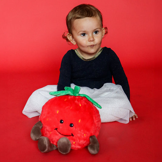 ウォーミーズ ストロベリーぬいぐるみ湯たんぽ