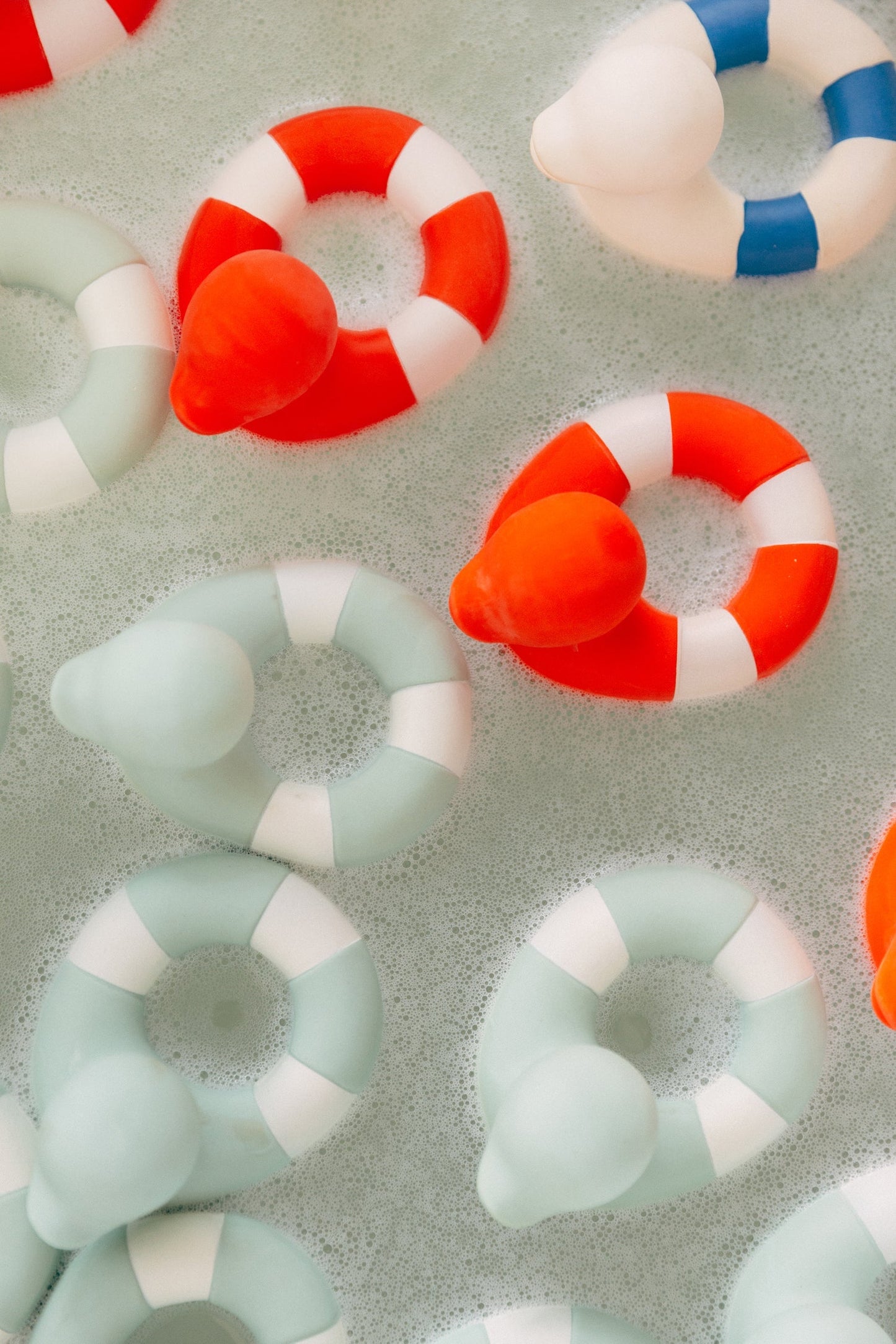 Produit Flo The Floatie Rouge Déco