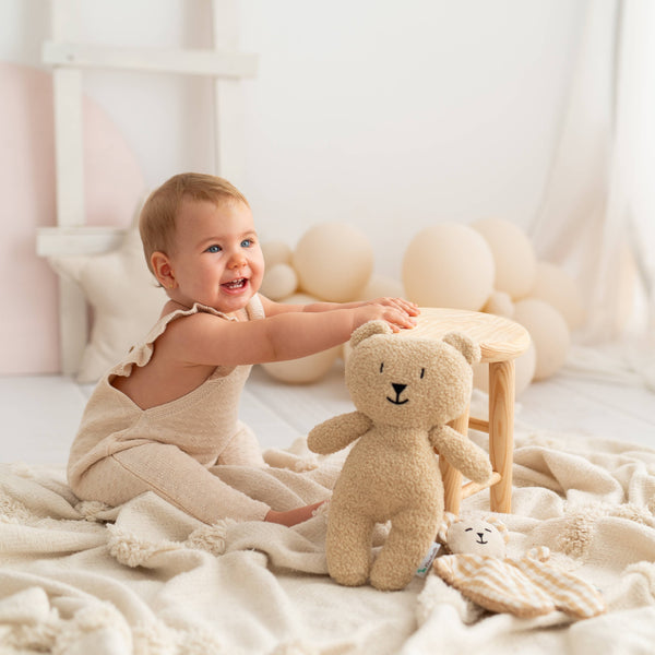 Osito de peluche marrón claro