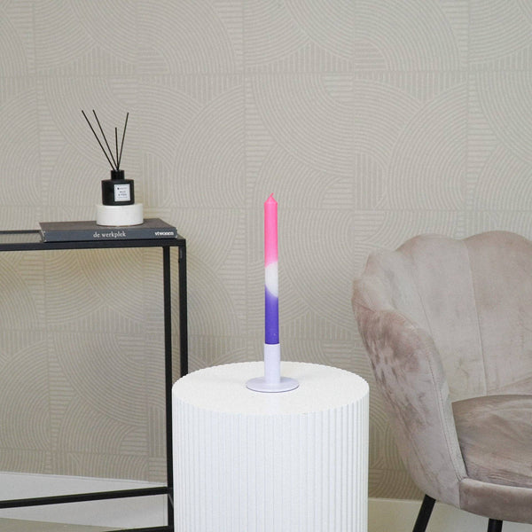 Candelabro básico de metal color lila de 8 x 8 x 6,5 cm