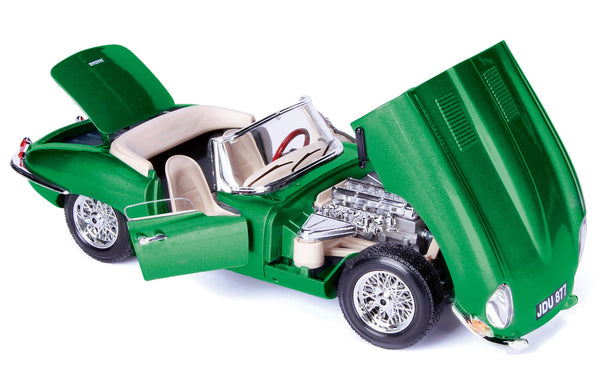 1:18 JAGUAR E-TYPE CABRIOLET 1961