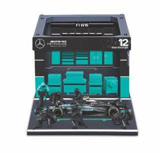1:43 F1 MERCEDES AMG W16 2025 PIT PASS DIORAMA ANTONELLI