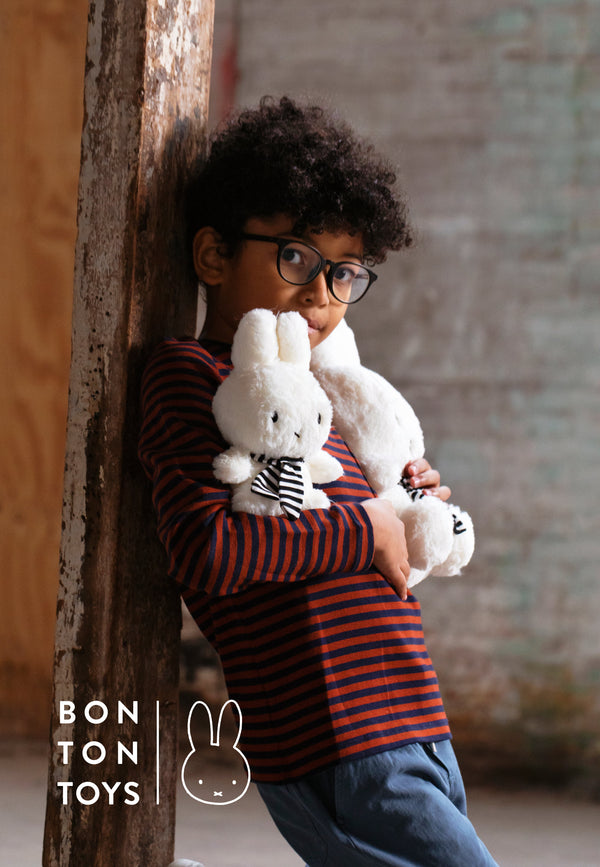 Bufanda de peluche de conejita Miffy