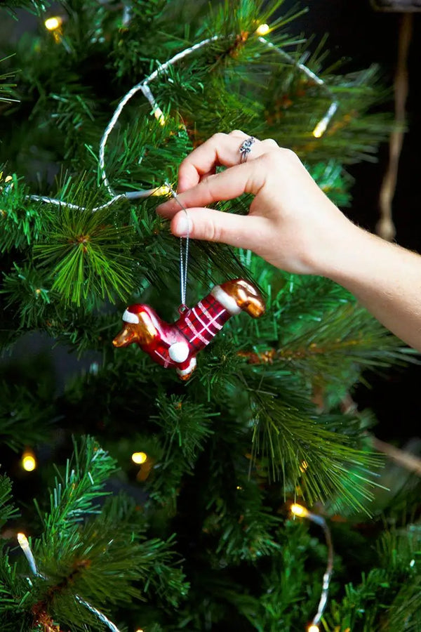 ダックスフンドのクリスマスオーナメント