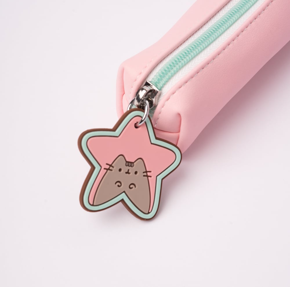Estuche cuadrado Pusheen - Colección Rosa