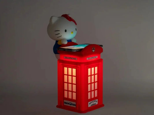 Cargador inalámbrico y USB de Hello Kitty - Cabina telefónica