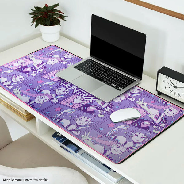 Tapis de bureau HUNTR/X