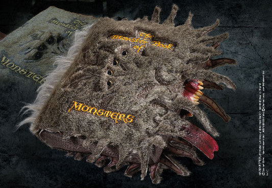 Peluche de Harry Potter - El libro de los monstruos