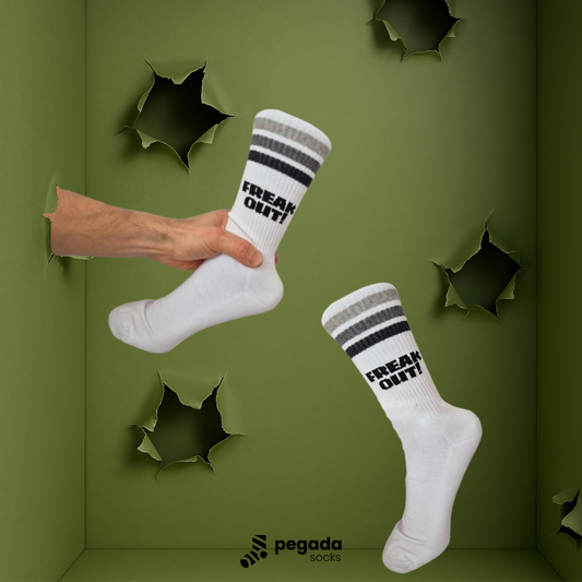 FREAK OUT socks