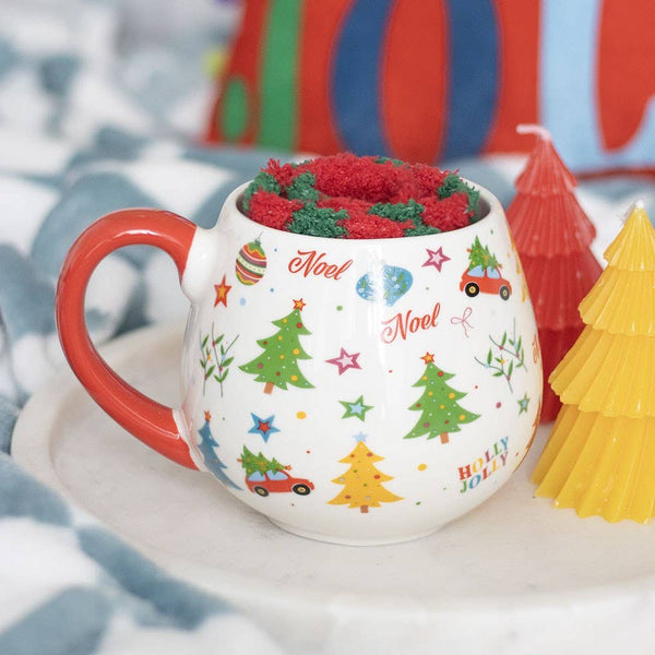 Conjunto de caneca e meias com estampado natalício nostálgico