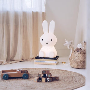 Sterrenlicht Miffy en vrienden lamp 
