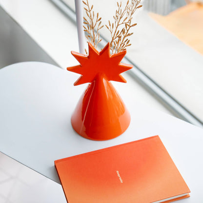 Vase Étoile Polaire Rouge Helio Ferretti Vue 1