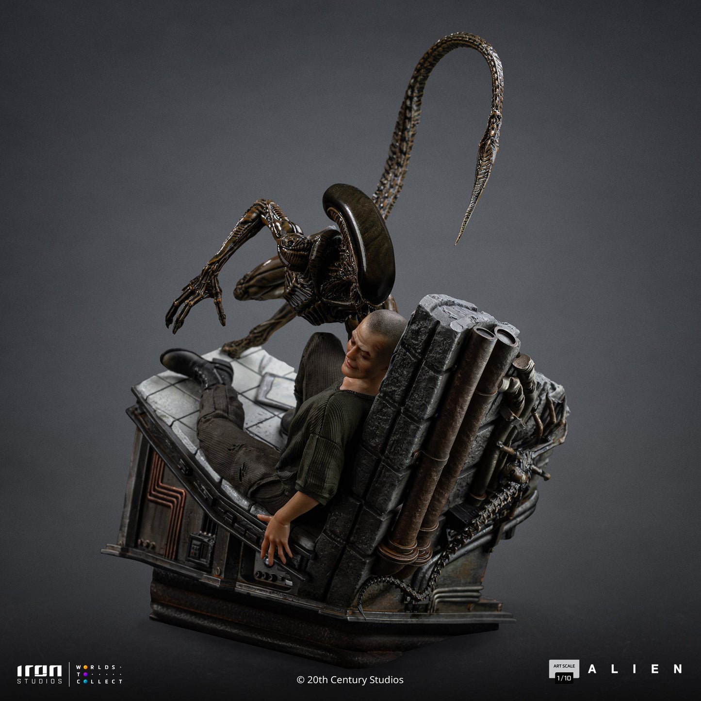 Statue Ellen Ripley and Dog Alien - Alien 3 - Art Scale 1/10 - Predator