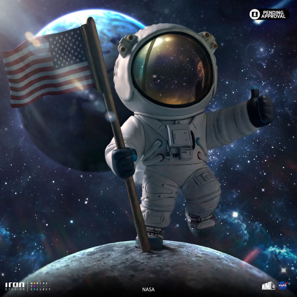 Apollo 11 Astronaut Figurine - NASA - Mini Co.