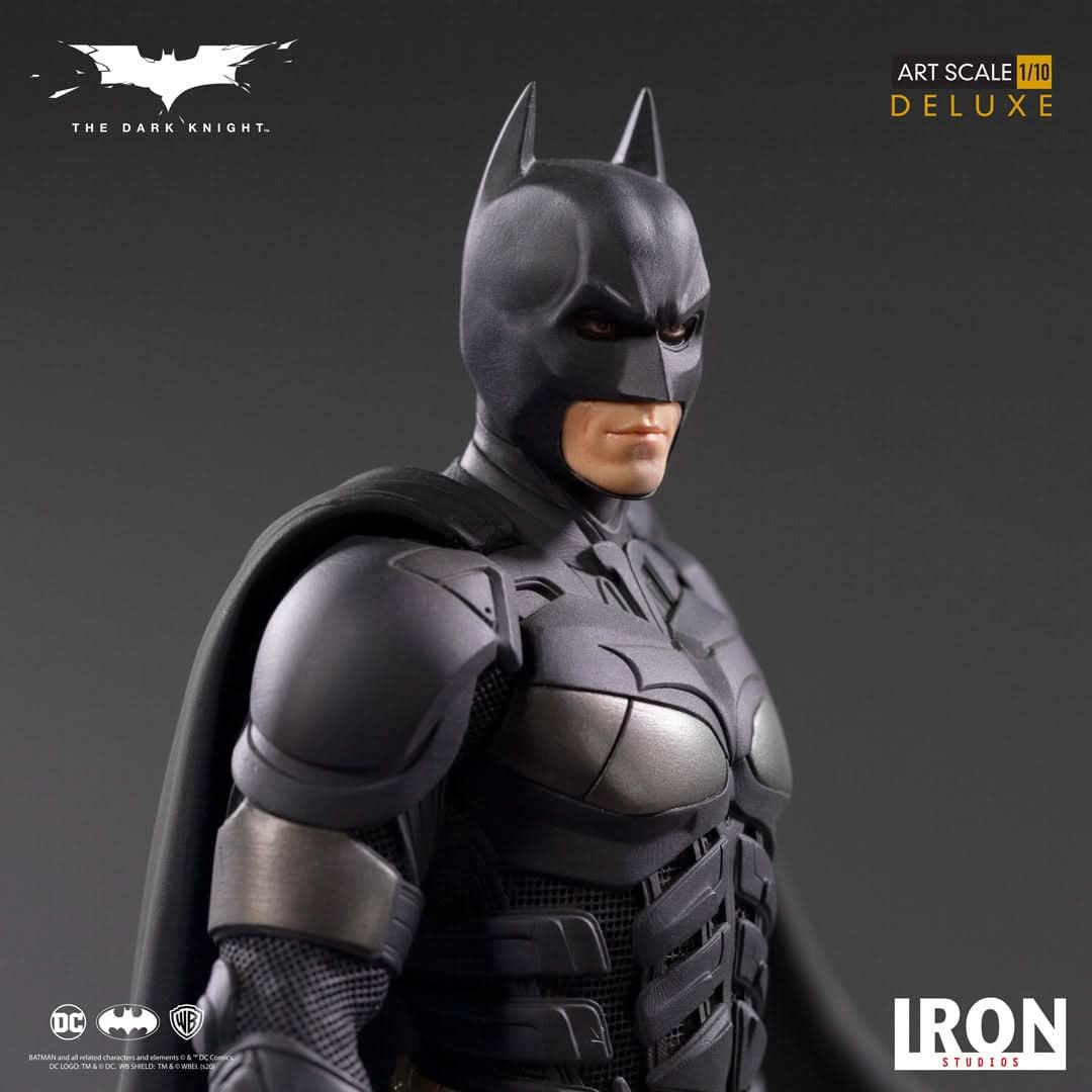 Statue Batman Deluxe - The Dark Knight - Art Scale 1/10 - DC Comics