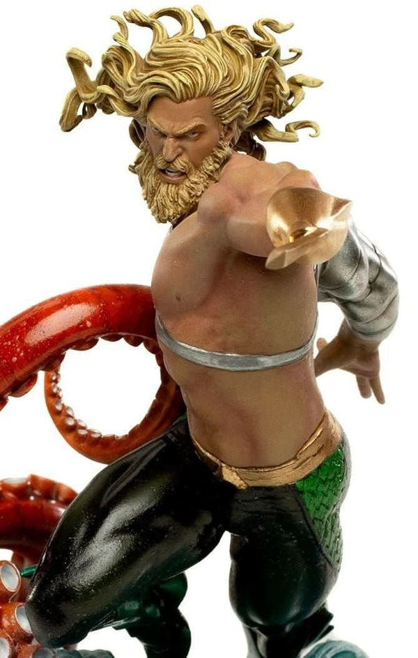 Aquaman Statue - DC Comics - Art Scale 1/10