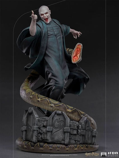 Statue Voldemort and Nagini - Harry Potter - Legacy Replica 1/4