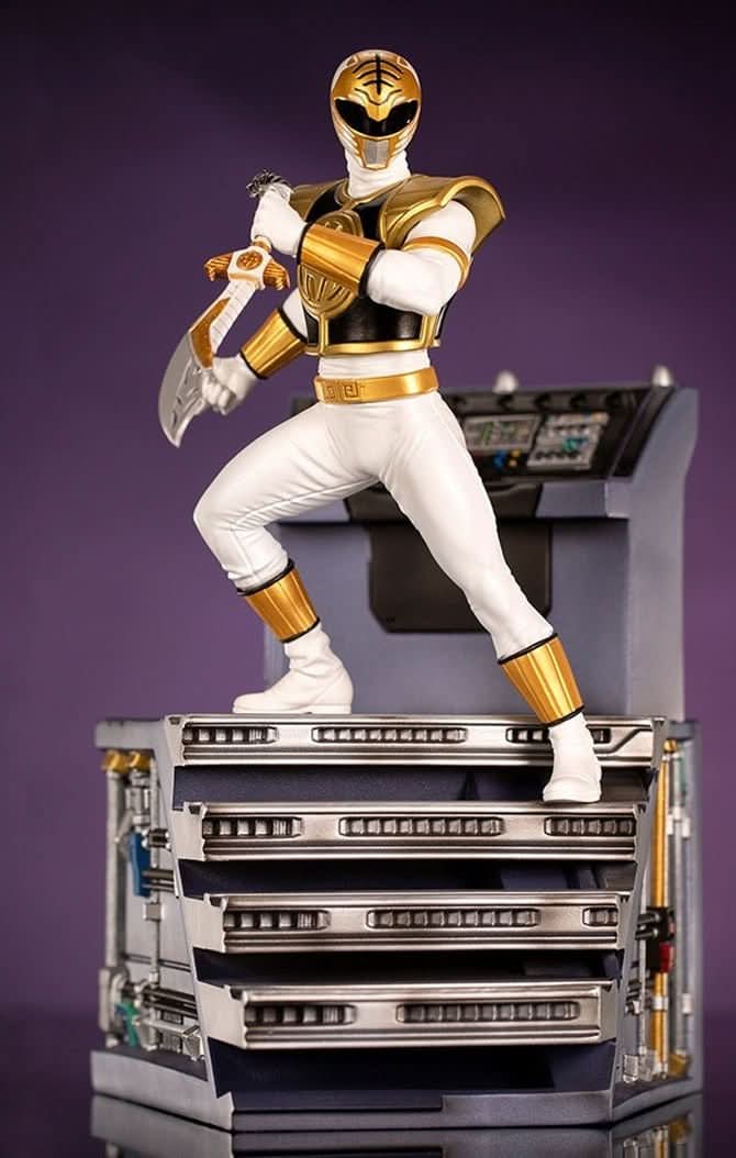 Statue White Ranger - Mighty Morphin Power Rangers - BDS Art Scale 1/10