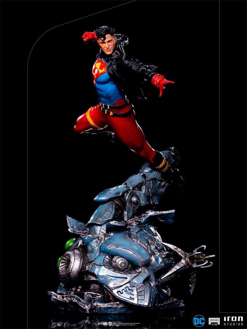 Statue Superboy - DC Comics - Art Scale 1/10
