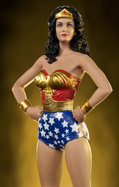 Statue Wonder Woman Lynda Carter - Wonder Woman - Art Scale 1/10 - DC Comics