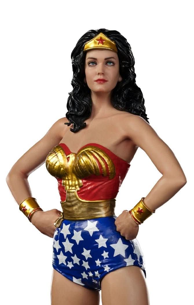 Statue Wonder Woman Lynda Carter - Wonder Woman - Art Scale 1/10 - DC Comics