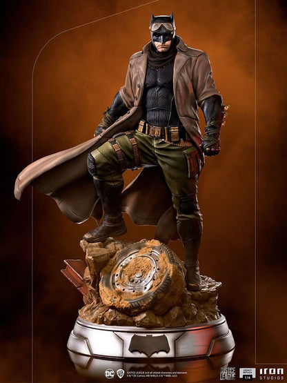 Statue Batman Knightmare - Zack Snyder's Justice League - Legacy Replica 1/4