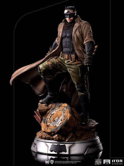Statue Batman Knightmare - Zack Snyder's Justice League - Legacy Replica 1/4