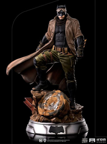 Statue Batman Knightmare - Zack Snyder's Justice League - Legacy Replica 1/4