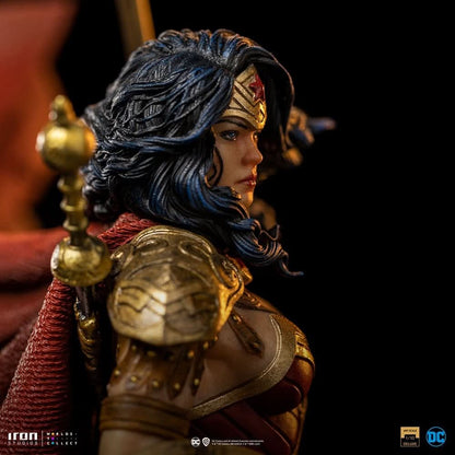 スタチュー ワンダーウーマン・アンリーシュド - DCコミックス - アートスケール 1/10 - アイアン・スタジオ