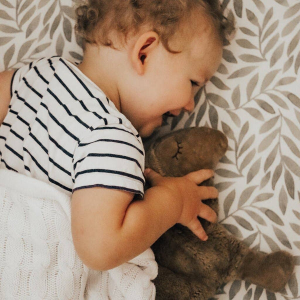 Pequeño camello de peluche