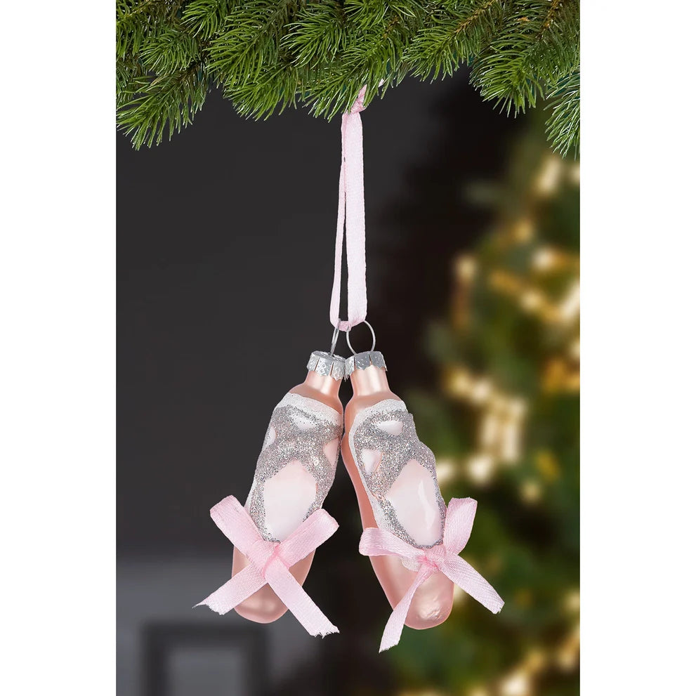 ピンクのバレリーナのクリスマスオーナメント