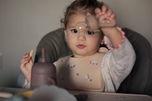 Bavaglino in silicone Shayan Cats - crema