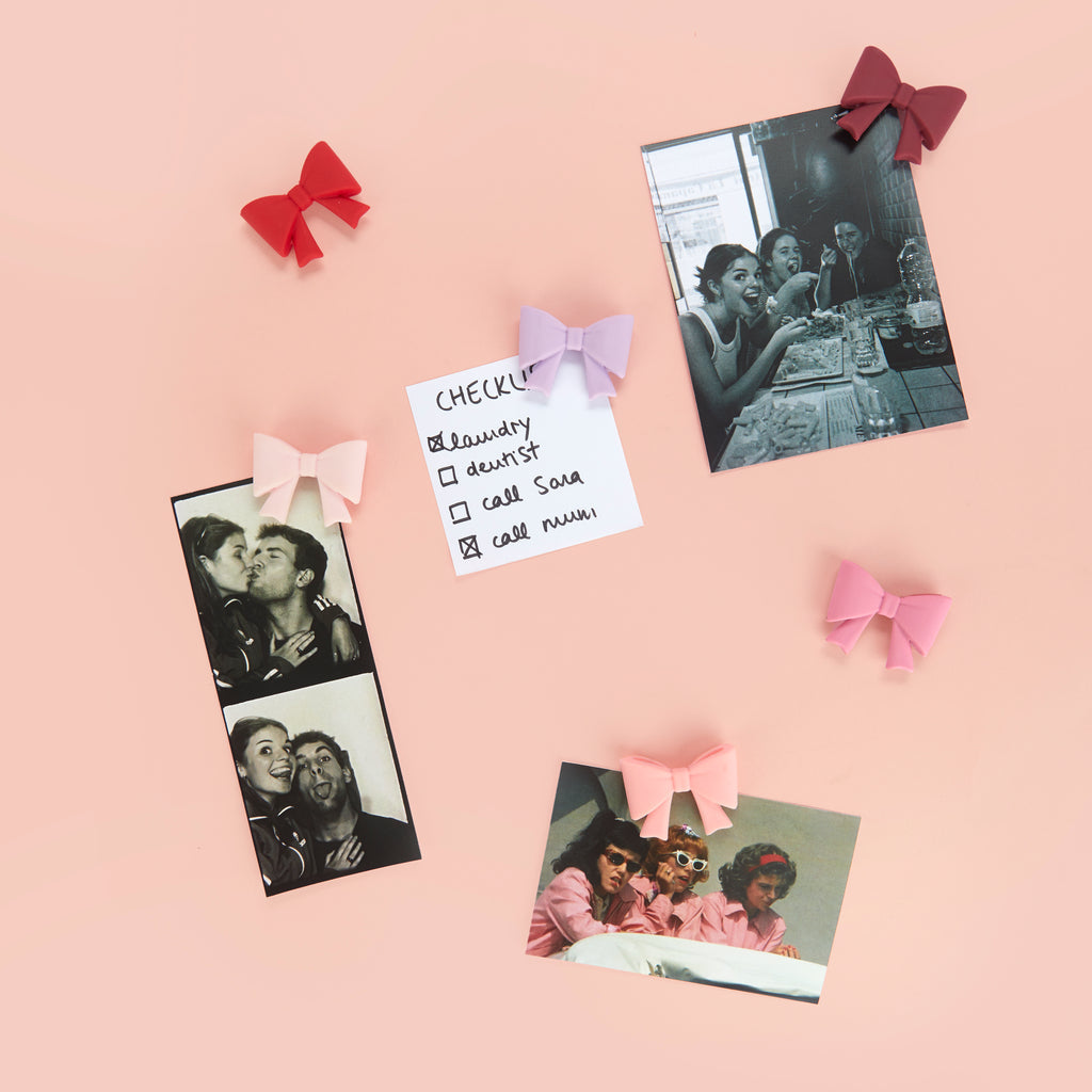 Coquette Magnets