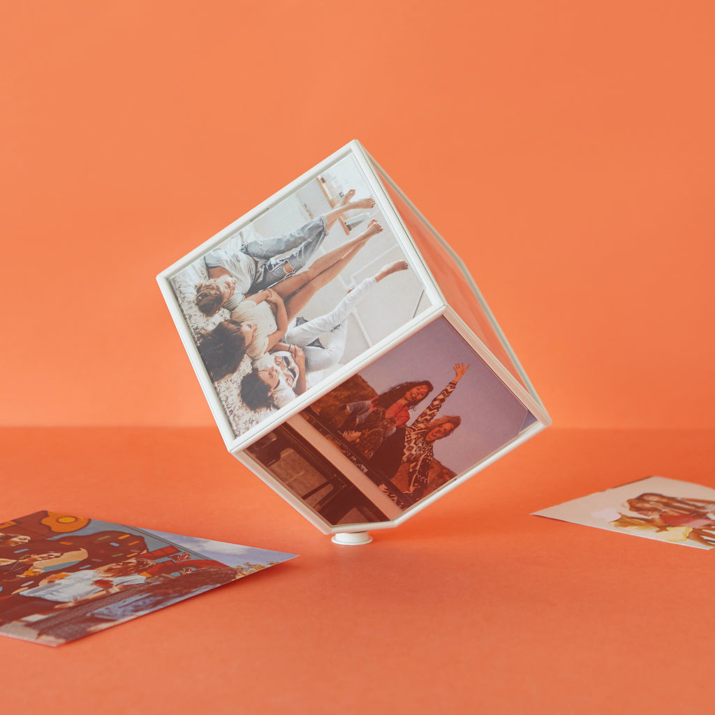 Kube Photo Frame 10x10 cm