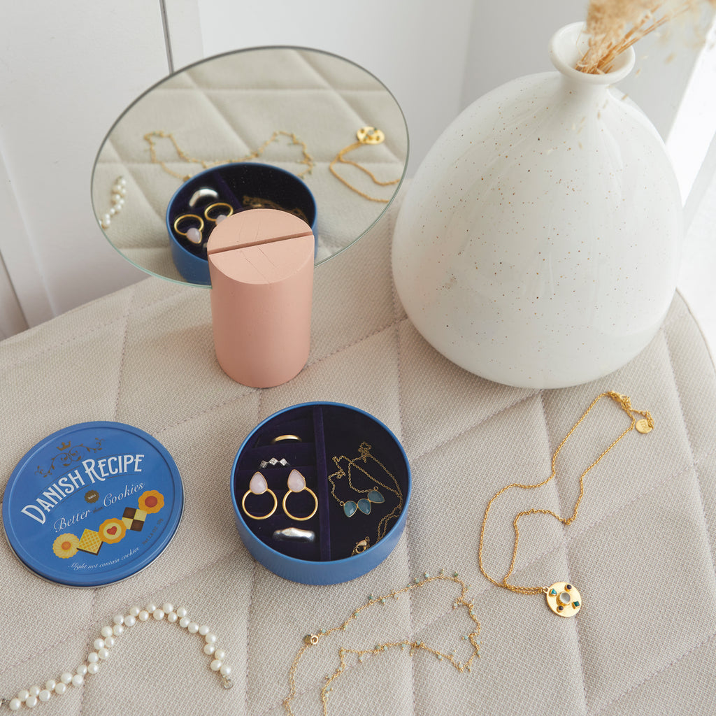 Danish Cookies Jewelry Box