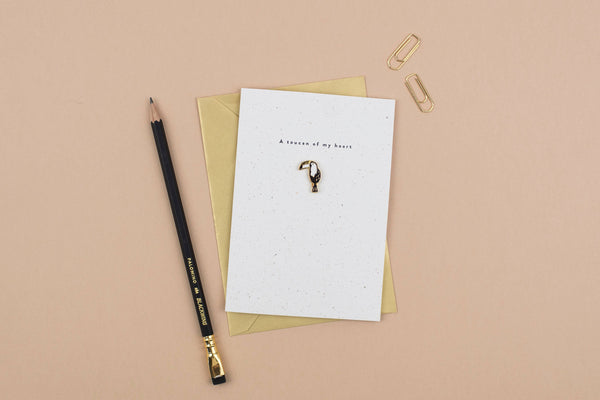 Carte de Vœux avec Pin's "Toucan Of My Heart"