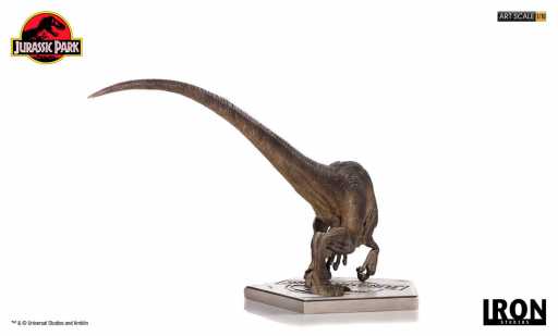 Statue Crouching Velociraptor - Jurassic Park - Art Scale 1/10