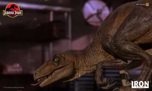 Statue Crouching Velociraptor - Jurassic Park - Art Scale 1/10