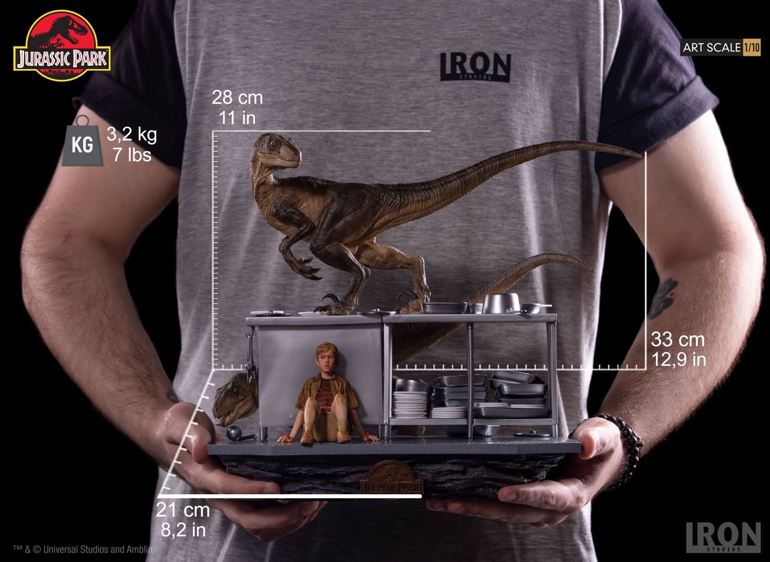 Statue Velociraptors in the Kitchen Diorama - Jurassic Park - Art Scale 1/10