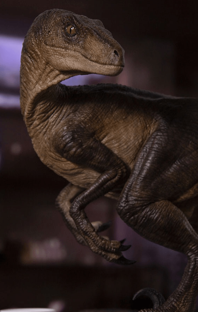 Statue Velociraptors in the Kitchen Diorama - Jurassic Park - Art Scale 1/10